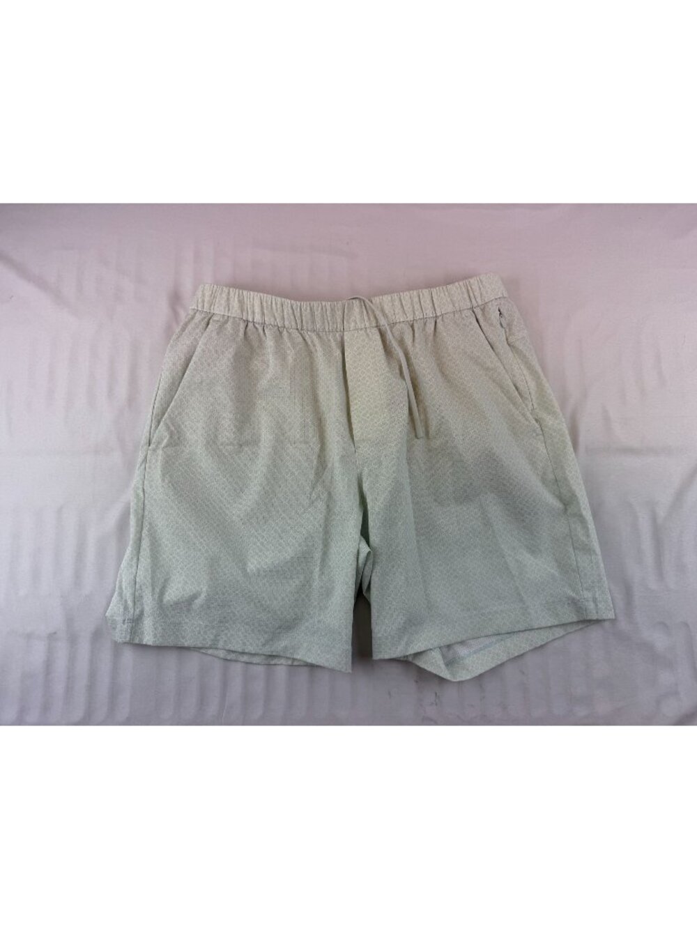 LULULEMON DLWO Light Green White ABC WovenAir Pull-On Short 7" Men's Large